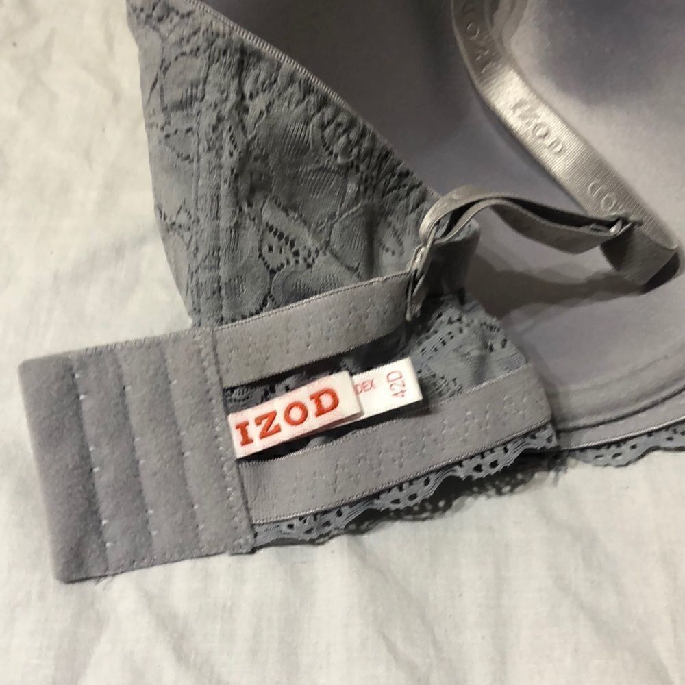 IZOD Bra - Picture 4 of 4
